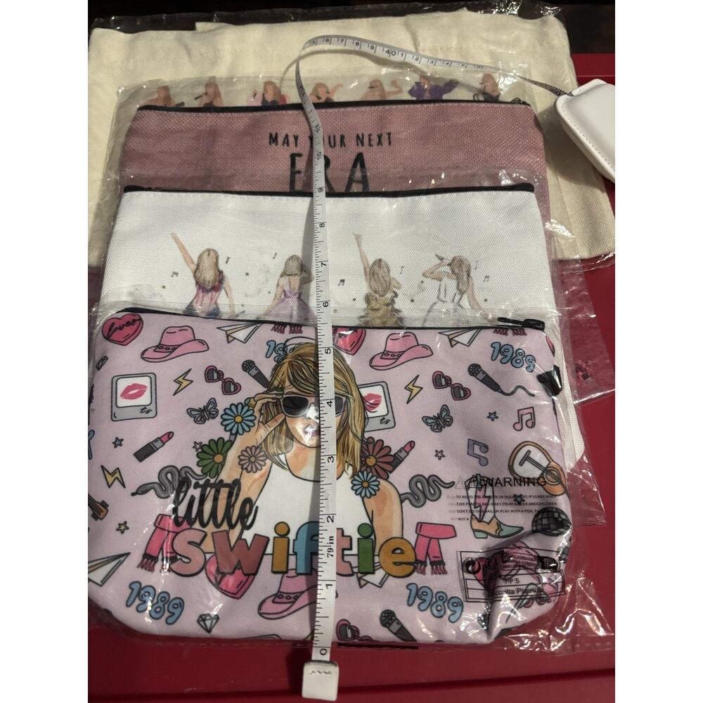 Lot Of 4 Taylor Swift Small Bags All New In Plastic - Picture 7 of 7